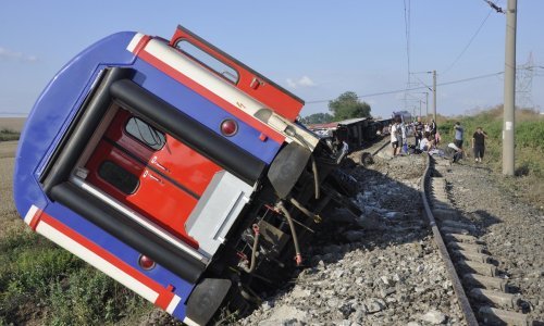 Poginulo 18, ozlijeđenih 168 u željezničkoj nesreći na Tajvanu