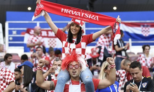 Fantastična atmosfera; raspjevani hrvatski navijači na tribinama stadiona Lužnjiki
