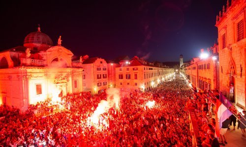 Koktel emocija u navijačkom ludilu diljem Hrvatske