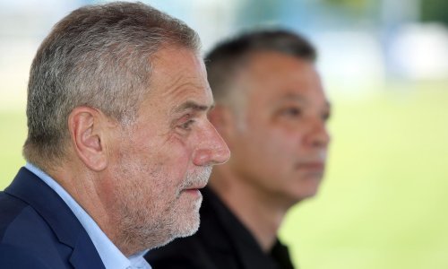 Nova Bandićeva ideja: Gradit će stadion pored dječje bolnice u Blatu!?