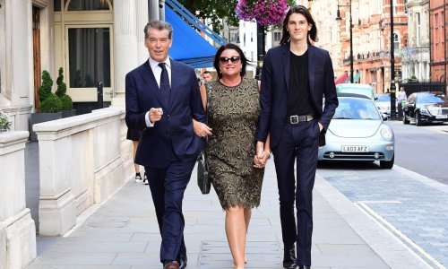 Njegovo najveće bogatstvo: Pierce Brosnan u društvu voljene supruge i sina