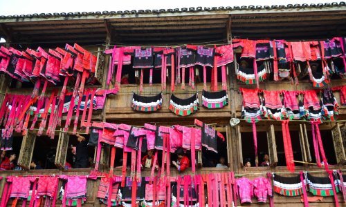 Festival sušenja odjeće izgleda šarenije nego što zvuči