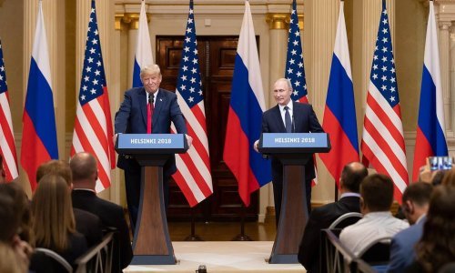 Senatori neuspješno prikupljali novac za Trumpov portret pa u zamjenu dobili Putinovu sliku