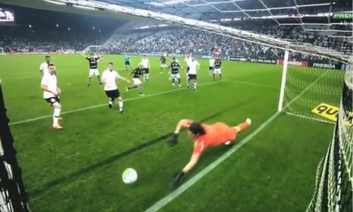 Zasjenio Subašića, Llorisa i Courtoisa: Ovom golmanu se s pravom cijeli svijet divi