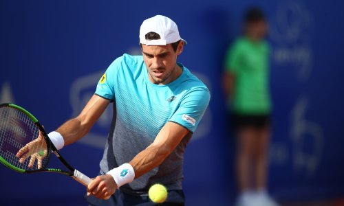 Argentinac Pella za svoj prvi ATP naslov protiv polufinalista Roland Garrosa, Talijana Cecchinata