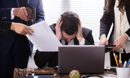 Spriječite sindrom izgaranja: Evo kako prepoznati simptome 'opsesivne strasti prema poslu'