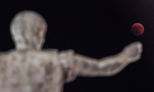 Fascinantni prizori pomrčine Mjeseca iz cijele Europe