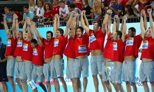 Hrvatski vaterpolisti uz gromoglasnu 'Moju domovinu' na postolju pokraj zlatne Srbije