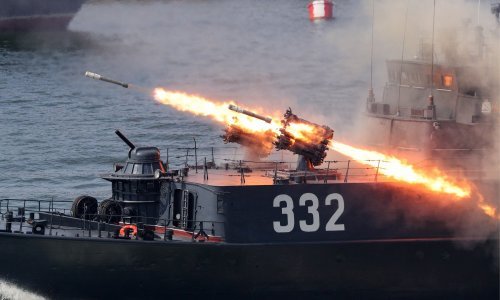 [VIDEO] Putin nadgledao impresivni mimoplov mornarice i najavio nešto što se neće svidjeti Zapadu