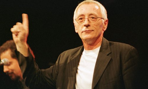 Poznati danima neutješno tuguju: Posljednje zbogom omiljenom pjevaču