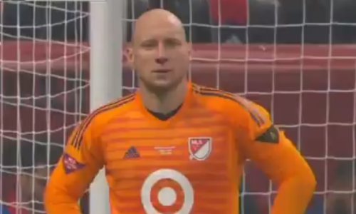 To još nismo vidjeli: Golmana intervjuirali usred nogometne utakmice