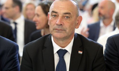 Ministar Medved: Ivo Sanader nema status hrvatskog branitelja