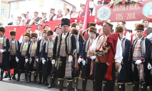Pogledajte tko je sve došao na Sinjsku alku
