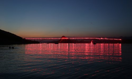 Armada u čast 'Oluje' zapalila Krčki most