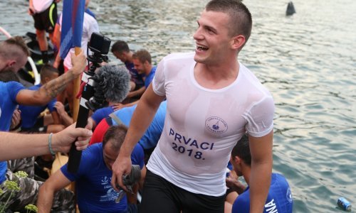 Ekipa Stablina pobjednici 21. neretvanskog Maratona lađa