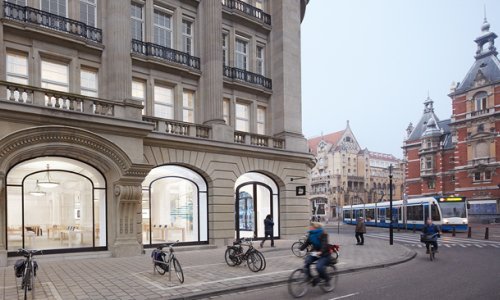 Kupci evakuirani nakon eksplozije iPada u Amsterdamu