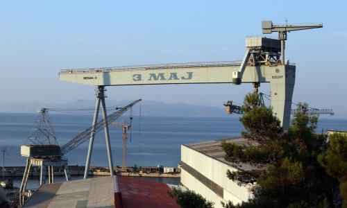 Za radnike 3. maja prikupljeno 10 tona hrane i potrepština