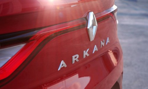 Prve fotke Renaultovog Coupe SUV-a - Arkana