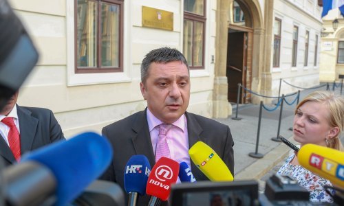 Agonija Uljanika se nastavlja: Nakon sastanka u Vladi još nema plana za spas brodogradilišta