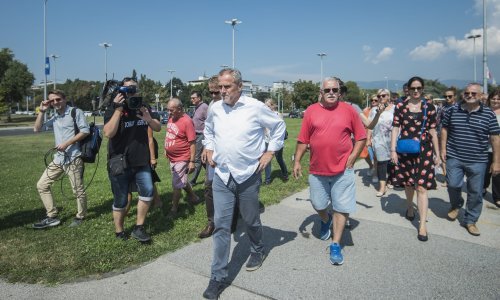 Nema izbora na vidiku, a Bandić oprašta dugove blokiranim građanima