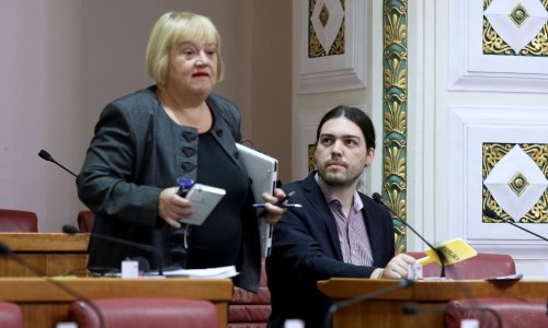 Zbog stanova i kredita Povjerenstvo za sukob interesa pokrenulo postupak protiv Mrak-Taritaš i Sinčića