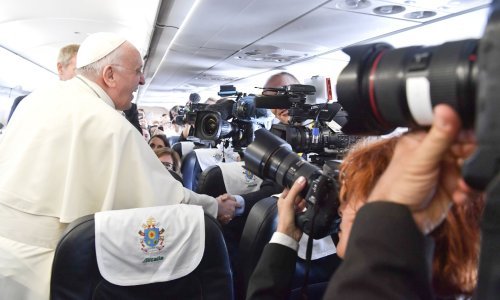 Vatikan: Papa nije rekao da je homoseksualnost psihička bolest ali...