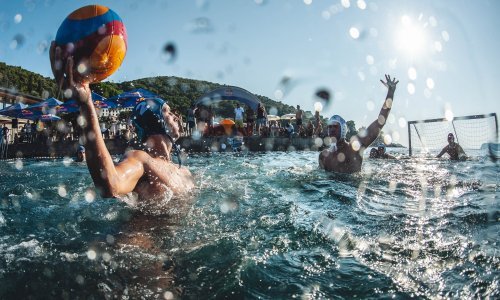 Makarska ekipa 'Zale Šampion' prvak je ovogodišnjeg Red Bull Sidruna