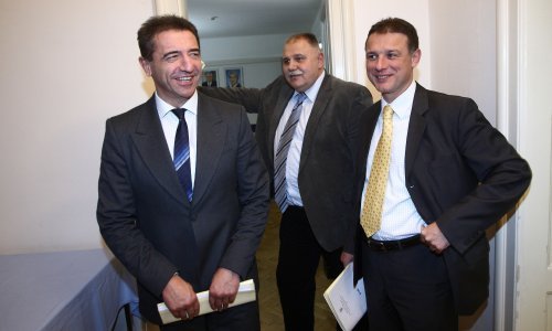 Šamar Milinoviću iz HDZ-a oko 'autobus revolucije': Može doći, ali nitko ga neće primiti, sastanka neće biti