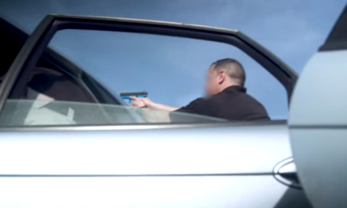 [VIDEO] Pogledajte kako vojni policajci NATO-a uvježbavaju vratolomno odbijanje napada na štićene osobe