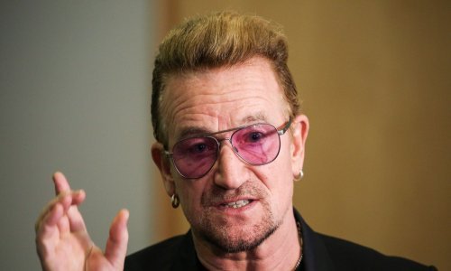 Prekinuli koncert: Bono Vox usred nastupa ostao bez glasa