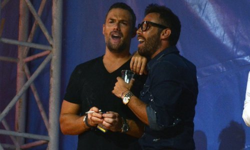 Zaručnik Maje Šuput 'ukrao' gažu svojoj dragoj: Pjevao zagrljen s Modnim mačkom