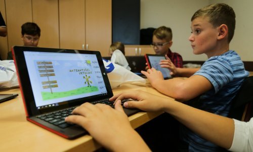 'Snađi se, druže' je izgleda ministričina i HNS-ova vizija 'škole za život'