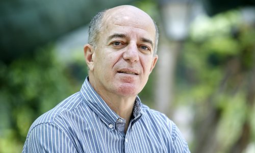 Drago Ćosić s osmijehom na licu došao na posao: Evo mene, kriminalca