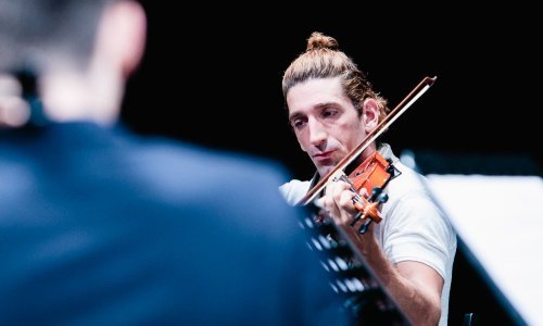 Slavko Sobin kao prva violina, Marica Vidušić za harfom: evo kako se ZKM-ovci pripremaju za Probu orkestra