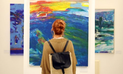 U zagrebačkoj Mimari otvorena retrospektivna izložba Izeta Đuzela