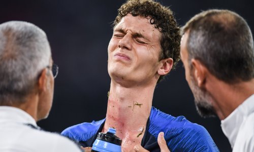 Šokantna scena; moglo je završiti kobno za Francuza, kao da ga je dohvatio velociraptor