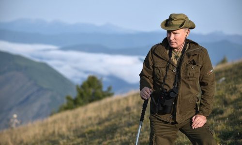 [VIDEO] Pogledajte dosad neviđene snimke Putinovih avantura po Sibiru