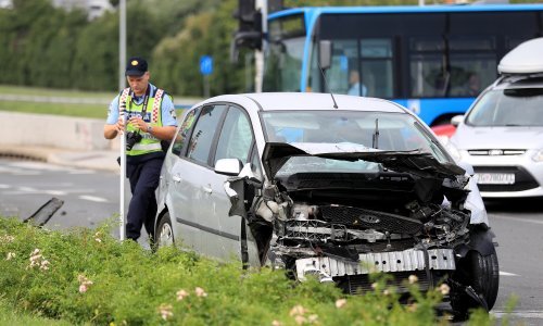 U prometnim nesrećama ove godine poginule čak 222 osobe, a već pet u rujnu