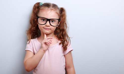Kako jednostavno razvijati motoriku, inteligenciju i kritičko mišljenje učenika u digitalno doba?