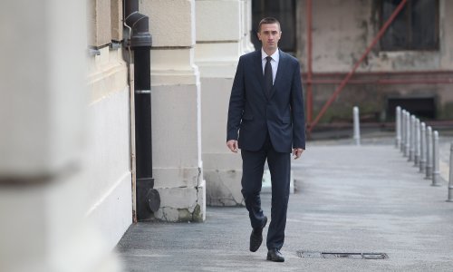 Penava smekšan? 'Ovo nije udar na premijera i Vladu, pa to je moja Vlada, moj premijer'