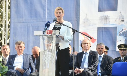 Grabar-Kitarović: Moramo kritički sagledati pogreške koje smo učinili u dosadašnjem razvoju