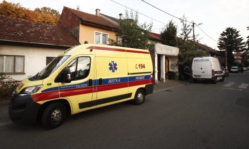 Djed palio vatru, pa u nju upao i izgorio