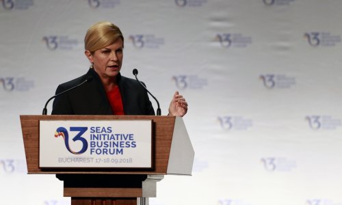 Grabar-Kitarović: Tri mora brišu granicu 'stare i nove Europe'