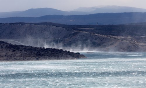 Vikend donosi kišu, vjetar i zahlađenje: Meteoalarm požutio za cijelu zemlju, pogledajte gdje nevrijeme prvo stiže