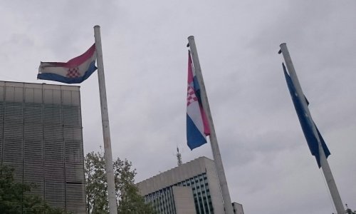 Što radi zastava Herceg Bosne pred Ministarstvom branitelja?