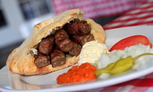 Zbog salmonele izbjegavajte ove slovenske ćevape i pljeskavice pod svaku cijenu