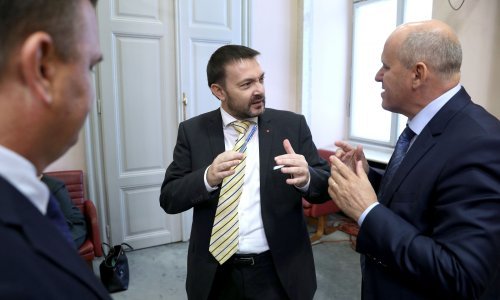 Bauk o prijetnji tužbom KBC-a Split protiv Ninčević Lesandrić: Zaštitite nas od mobinga!