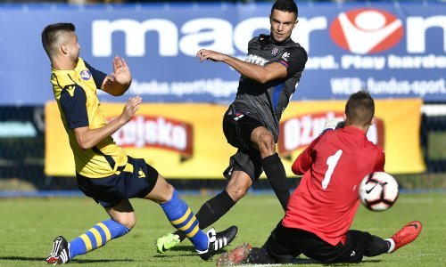 Hajduk rutinski u Vrapču, Dinamo se spasio iz penala, Rijeka demolirala Radnika