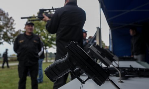 Pogledajte kako je policija obilježila svoj Dan na Jarunu