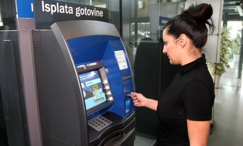 Zbunjeni ste jer vam banka nudi 'prešutni minus'? Provjerili smo u čemu je kvaka